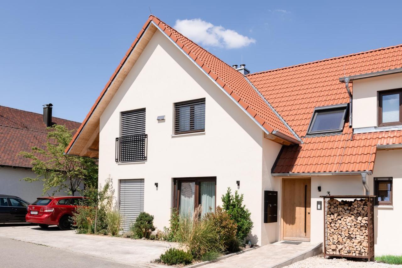 Ferienwohnung'Akazie' Mit Terrasse Auf Dem Bodanrueck Radolfzell am Bodensee Ngoại thất bức ảnh