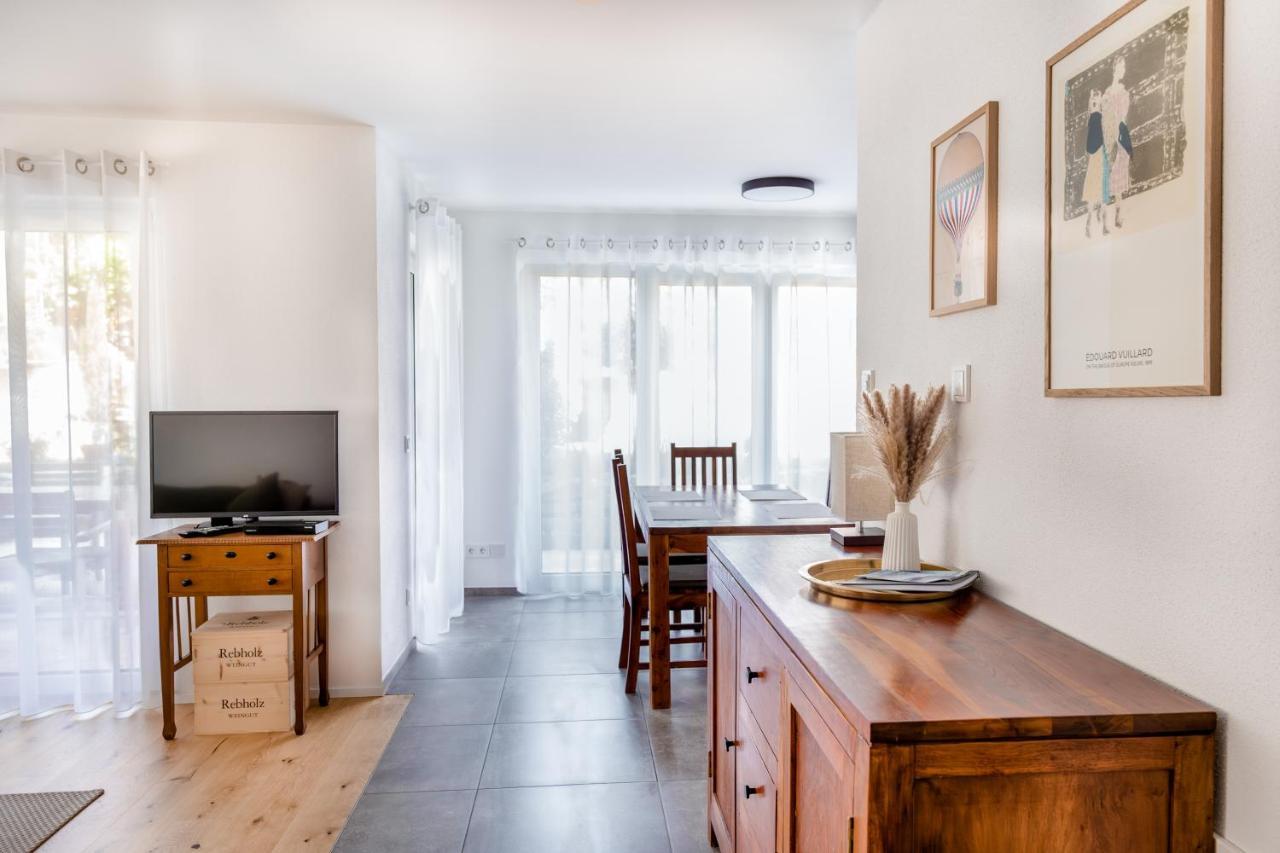 Ferienwohnung'Akazie' Mit Terrasse Auf Dem Bodanrueck Radolfzell am Bodensee Ngoại thất bức ảnh